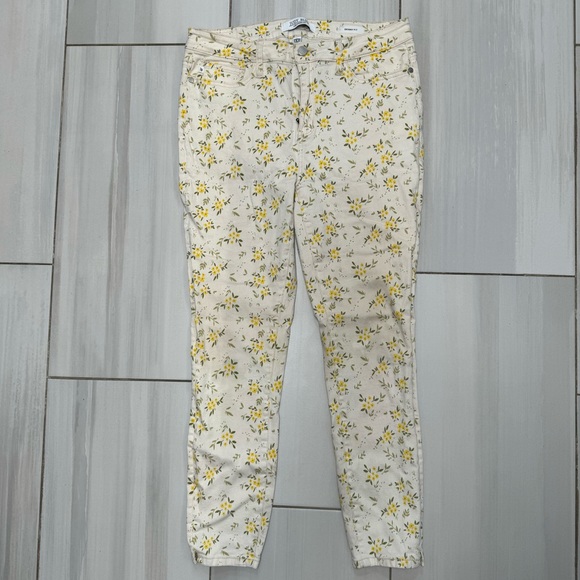 Judy Blue Skinny Fit Jeans Floral Yellow Green Cream Stretch Women's 13/31 - Picture 1 of 9